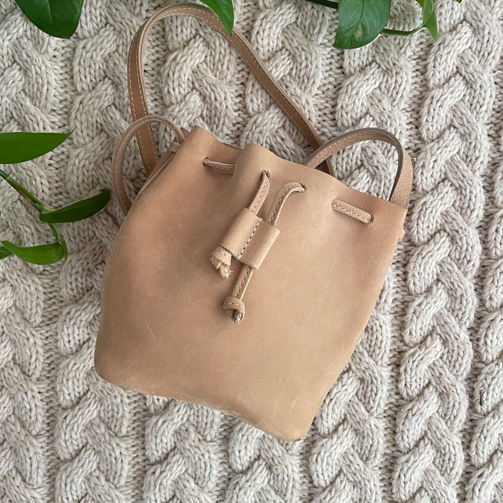 Parker clay leather topa mini bucket bag sand color
